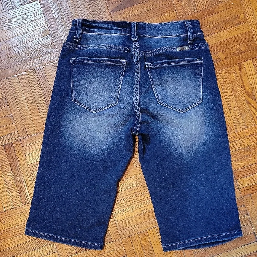 KanCan Bermuda Shorts Dark Wash Whiskering Size 25